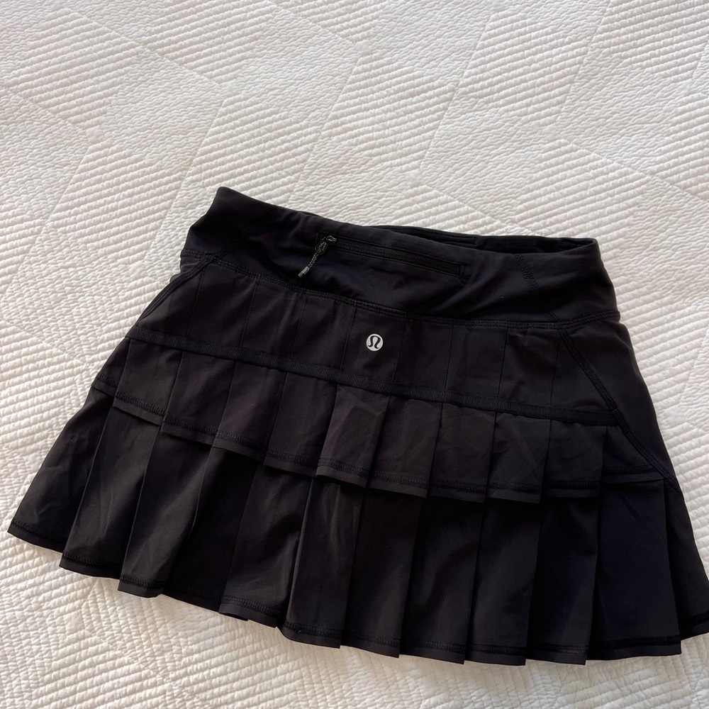 Lululemon Pace Setter Skirt - Size 2
